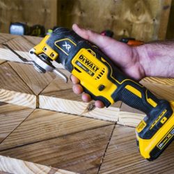 Dewalt Outil multifonction sans fil
