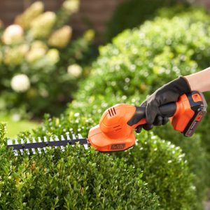 Cisaille à herbe Black Decker