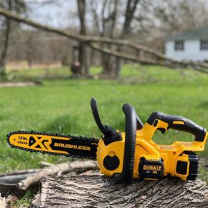Tronçonneuse DeWalt