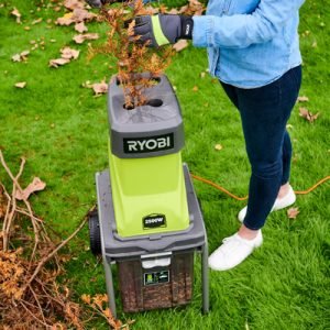 Broyeur de jardin Ryobi
