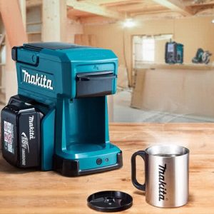 MAKITA MACHINE À CAFÉ